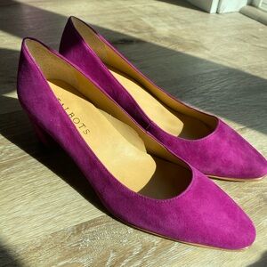 Talbots magenta 2” suede women heel size 5.5 M NWOT